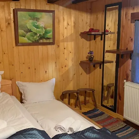 度假居 роза 埃伦娜